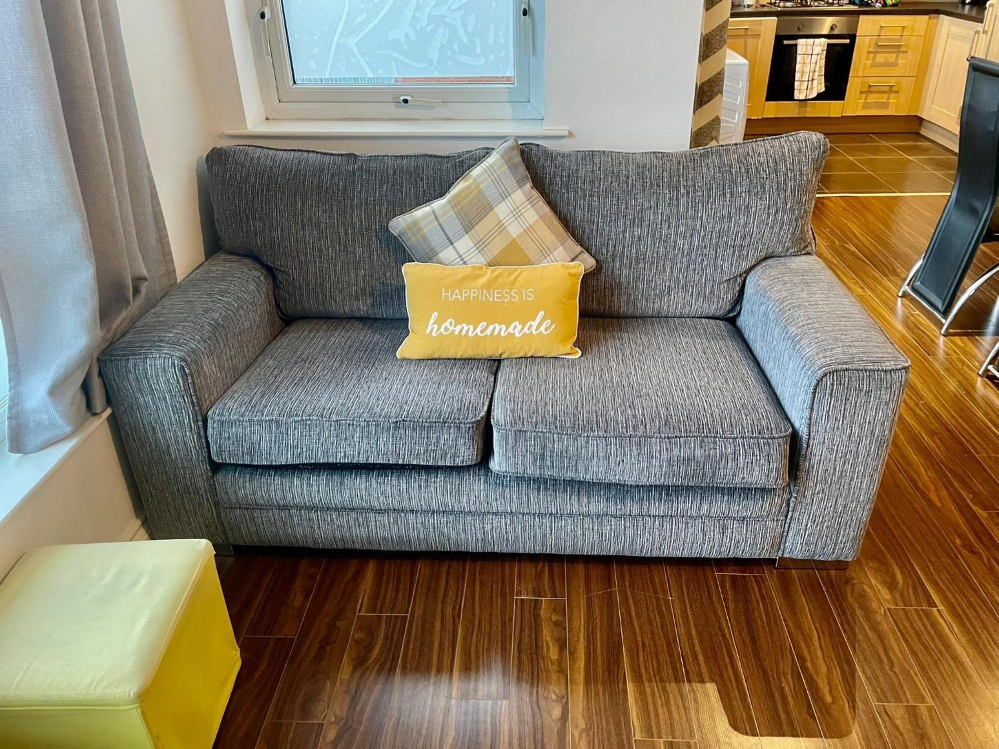 2 Bedroom City-Centre Apartment With Free Parking 벨파스트 외부 사진